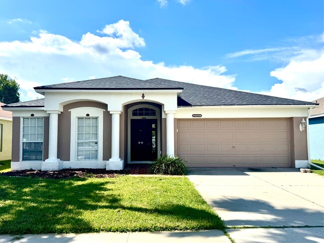 property at 2711 Breakwater Ct