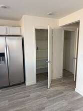 7056 Lone Sycamore St in Roseville, CA - Building Photo - Building Photo