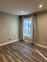 7300 Fairview Ave in Downers Grove, IL - Building Photo