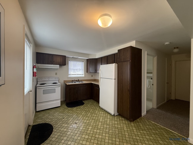 5227 English Ave in Hamilton, NY - Building Photo - Building Photo