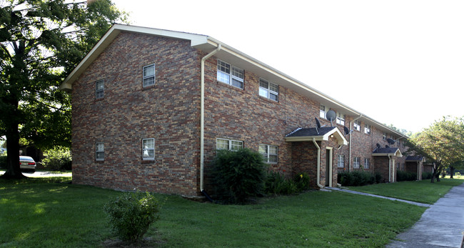 Governor Apartment in Maryville, TN - Building Photo - Building Photo