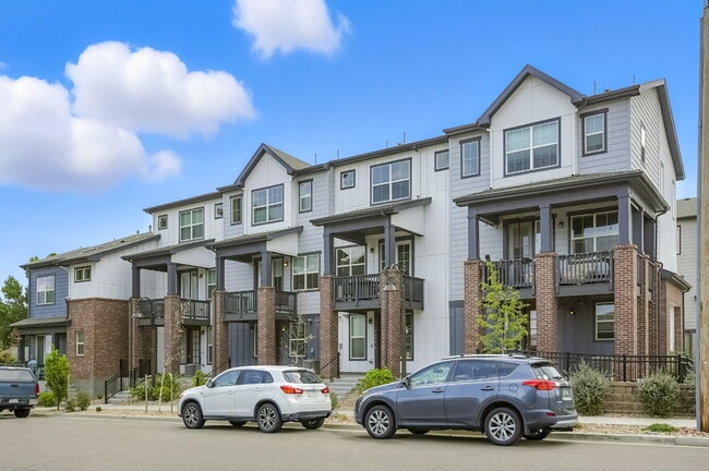 9490 W 14th Ave in Lakewood, CO - Building Photo - Building Photo