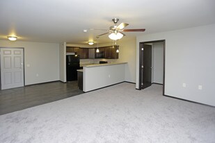 Sunset Villas Apartments