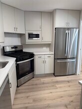 1250 Park Ave W in Highland Park, IL - Building Photo - Building Photo