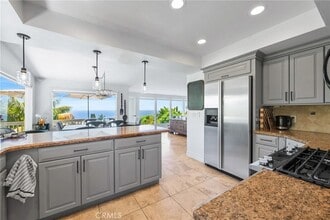 875 Coast View Dr, Unit 0308 in Laguna Beach, CA - Building Photo - Building Photo