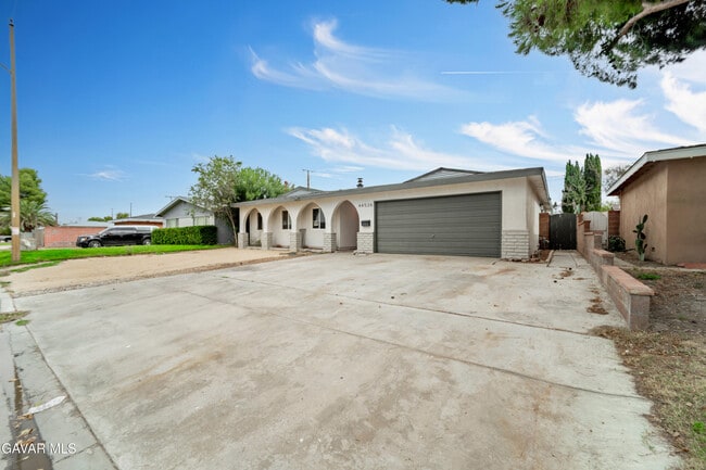 property at 44526 Stanridge Ave