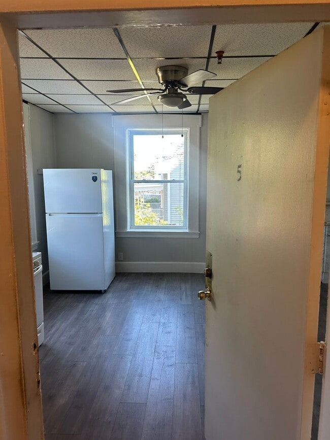 426 Fletcher St in Lowell, MA - Building Photo - Building Photo