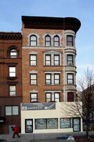 100 W 113th St in New York, NY - Building Photo