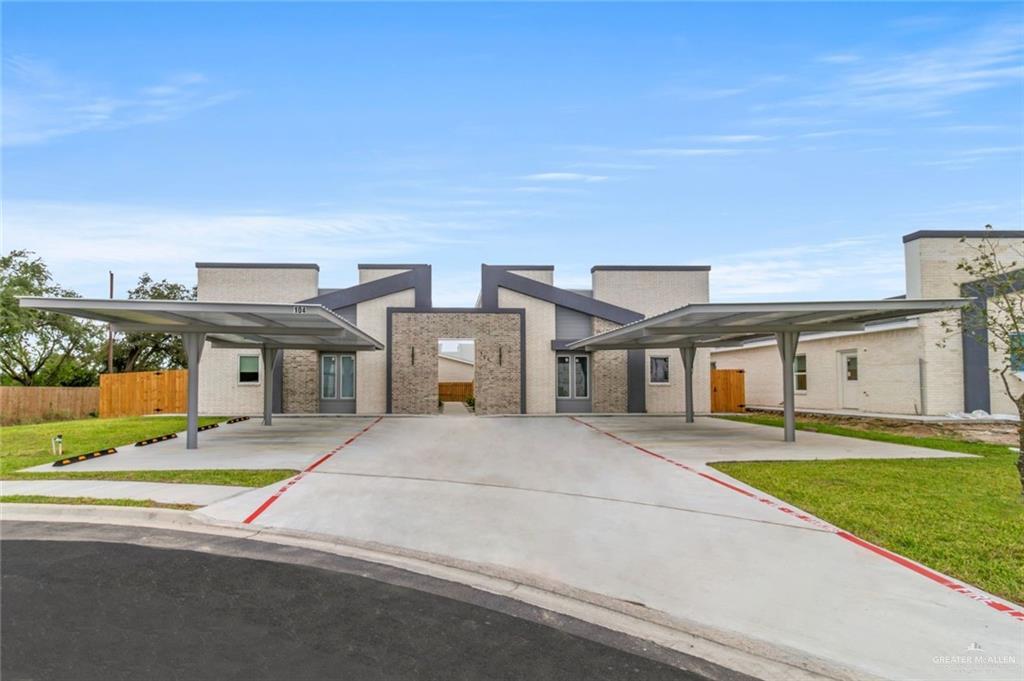 10 San Jose Dr in Mission, TX - Building Photo