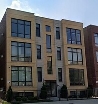 3643 W Montrose Ave in Chicago, IL - Building Photo