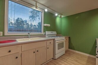 2708 Campbell Rd NW in Albuquerque, NM - Building Photo - Building Photo