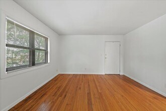 306-306 E 19th St in Indianapolis, IN - Building Photo - Building Photo
