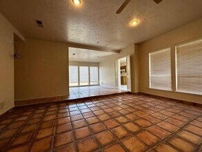 1900 Tree House Ln in Plano, TX - Building Photo - Building Photo