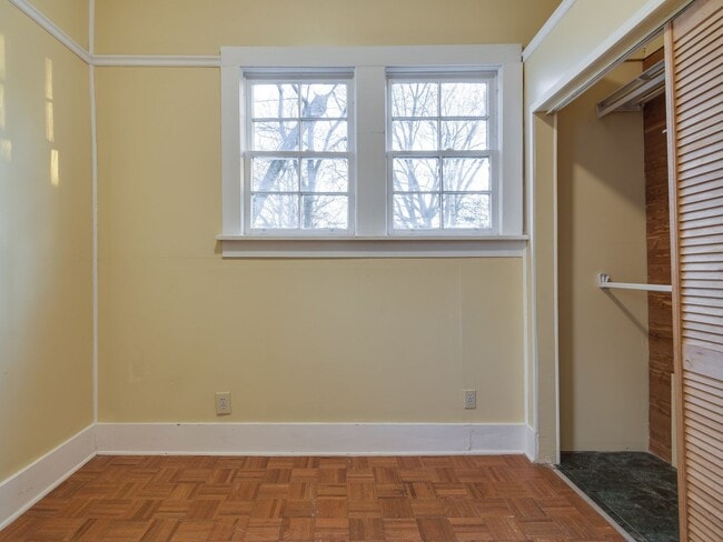 property at 2111 Jefferson Ave