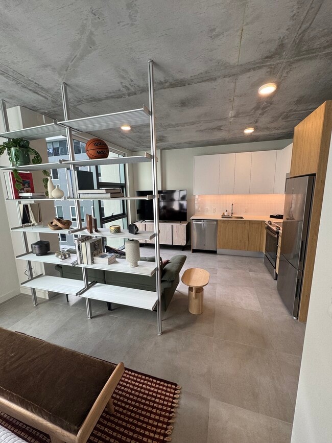416 NW 33rd St, Unit S3 in Miami, FL - Foto de edificio - Building Photo