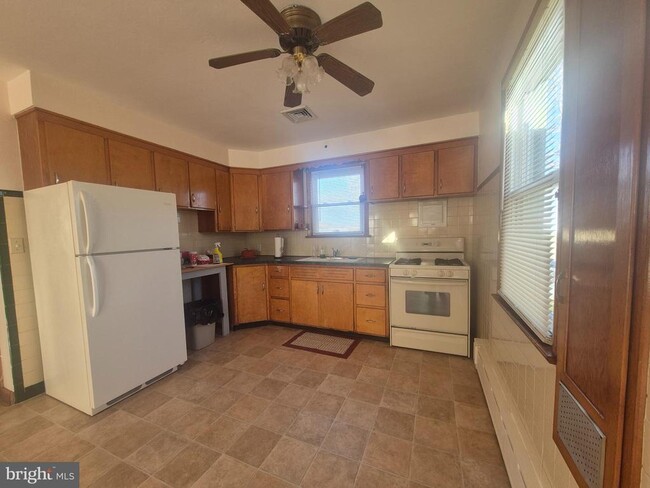 4866 Trento Ave in Vineland, NJ - Building Photo - Building Photo