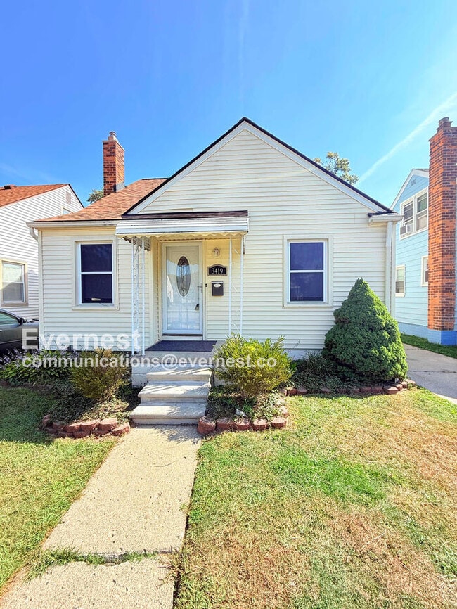 property at 3419 Monroe St