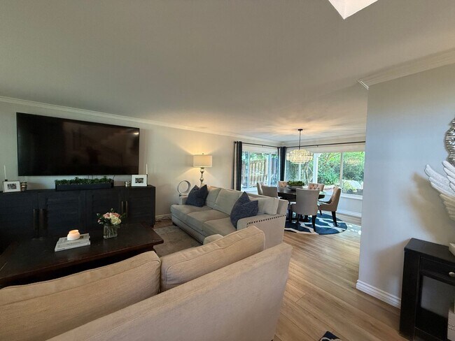 259 Sinaloa Rd in Simi Valley, CA - Building Photo - Building Photo