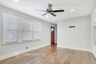 393 Norton Cir SE in Smyrna, GA - Building Photo - Building Photo