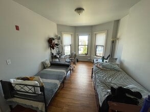 18 Perrin St in Boston, MA - Building Photo - Building Photo