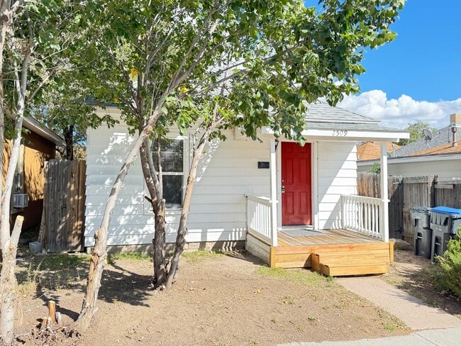 2509 Bent Ave