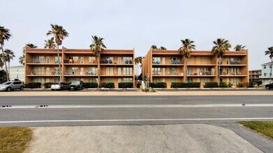 2401 Gulf Blvd in South Padre Island, TX - Building Photo - Building Photo