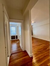 2003 Commonwealth Ave in Boston, MA - Building Photo - Building Photo