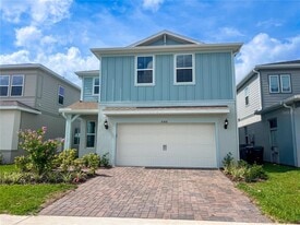 8368 Fenton St in Orlando, FL - Building Photo