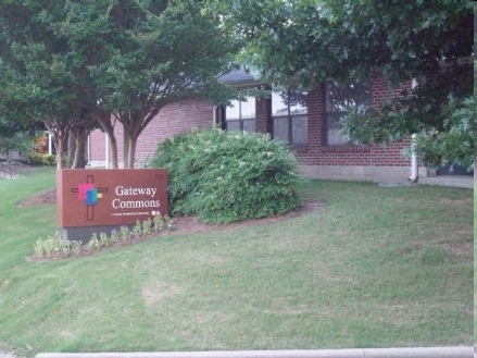 Gateway Commons in Columbus, MS - Foto de edificio - Building Photo