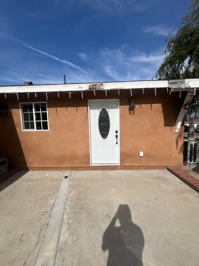 621 Frandale Ave, Unit 621 Frandale Unit A