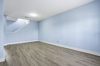 11930 Longwood Garden Way in Houston, TX - Building Photo - Building Photo