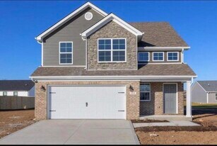 8113 Driftwood Lp in Richmond, KY - Building Photo