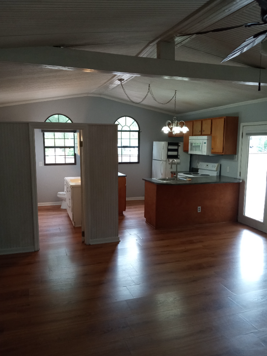 409 Reynolds St in Brunswick, GA - Building Photo