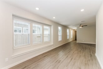 2315 Foster Hl Rd in Richmond, TX - Building Photo - Building Photo