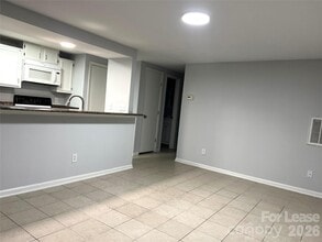 1624 Arlyn Cir in Charlotte, NC - Building Photo - Building Photo