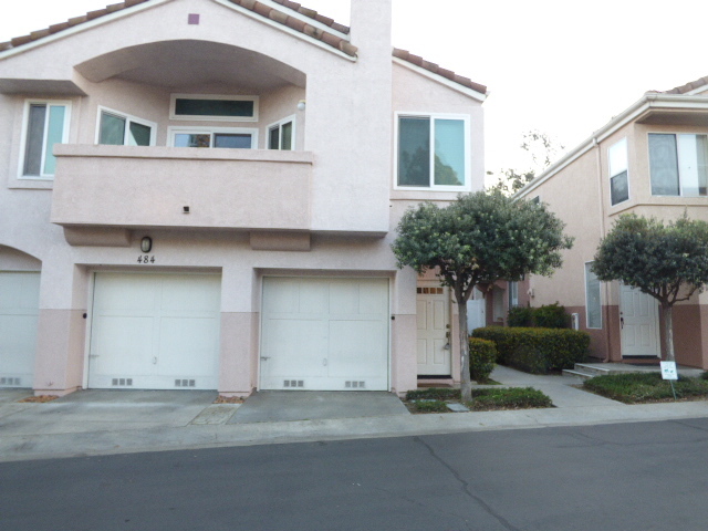 484 Belle Vista Dr, Unit 210 in Chula Vista, CA - Building Photo