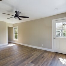 7609 Shotwell St in Houston, TX - Building Photo - Interior Photo