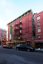 129 Mulberry St in New York, NY - Building Photo - Building Photo