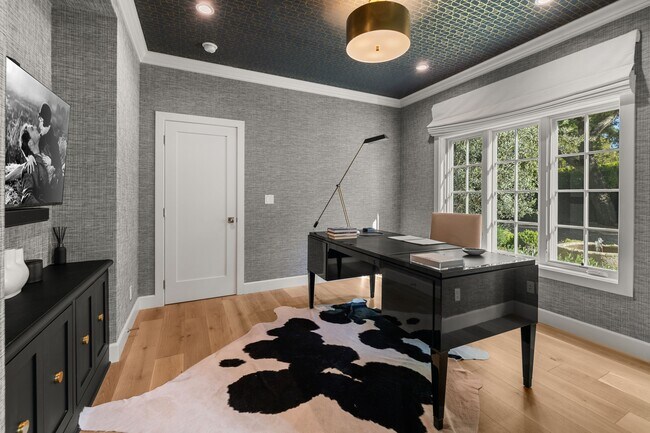 007 San Leandro Ln in Montecito, CA - Building Photo - Building Photo