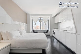 123 Washington St in New York, NY - Building Photo - Building Photo
