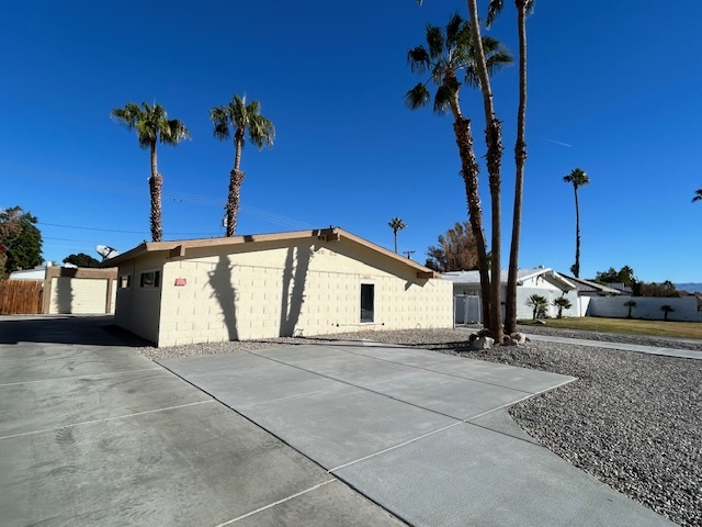 68090 Tortuga Rd in Cathedral City, CA - Building Photo