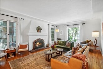 6145 W 6th St in Los Angeles, CA - Building Photo - Building Photo