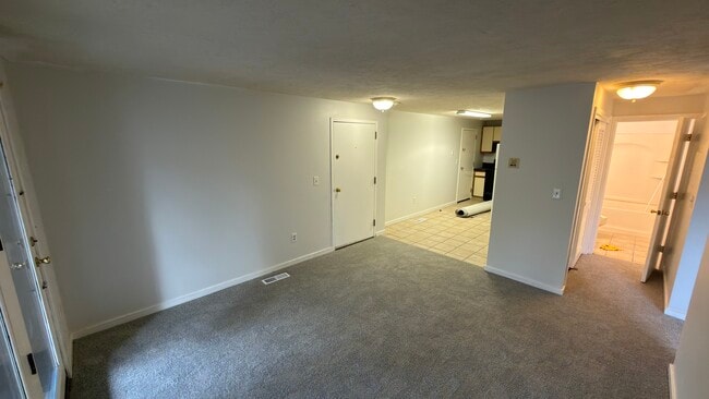 189 Littleton Rd, Unit 53 in Chelmsford, MA - Building Photo - Building Photo