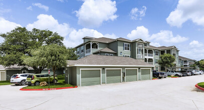 95twenty Apartments in Austin, TX - Building Photo - Building Photo