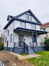 3425 Woodburn Ave in Cincinnati, OH - Building Photo - Building Photo