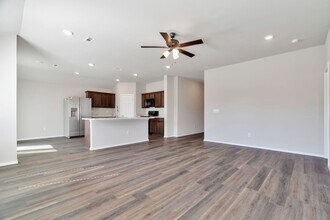 3308 E Ricky Dr in Siloam Springs, AR - Building Photo - Building Photo
