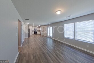 214 York Ln in Macon, GA - Foto de edificio - Building Photo