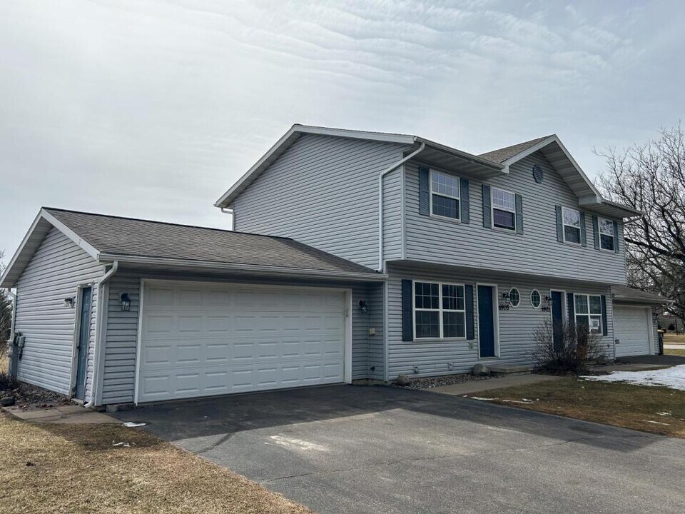 6905 Feith Ave in Weston, WI - Building Photo