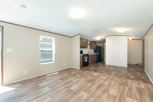 Countryside Mobile Home Park in Summerville, SC - Building Photo