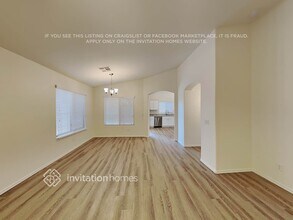 42148 W Cheyenne Dr in Maricopa, AZ - Foto de edificio - Building Photo